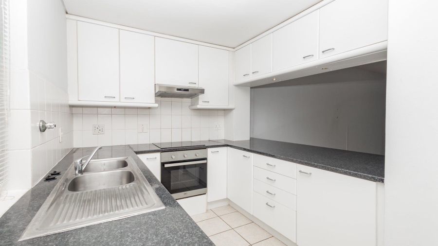 To Let 3 Bedroom Property for Rent in Table View Western Cape